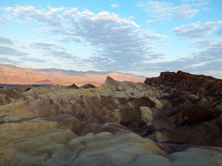 Fototapeta na wymiar Sunrise at Zabriskie Point, Death Valley NP (USA) 