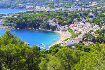 Llafranc vista alzada pueblo de girona costa brava españa