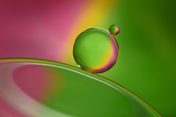 Oil and Water - pink, yellow and green (221)