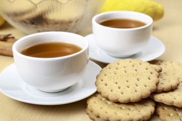 Losing weight: Healthy cookies and Pu-erh tea cups. The word 