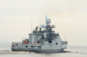 A warship at sea. © borroko72