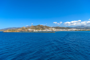 Obraz premium Departing from the port of Naxos, Cyclades, Greece.
