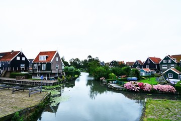 Obraz premium Çiçeklerle dolu Marken