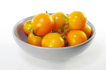 yellow tomatoes