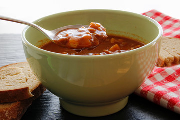 Gulaschsuppe