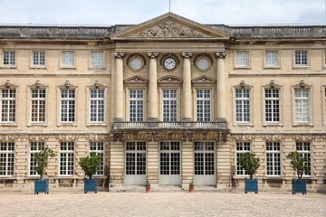 Fototapeta na wymiar Chateau Compiegne, France