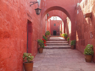 Arch design of Monastery of Santa Catalina