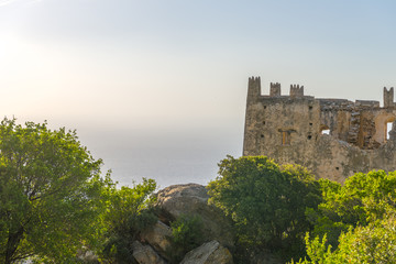 Fototapeta na wymiar Old castle in Naxos countryside, Cyclades, greece.