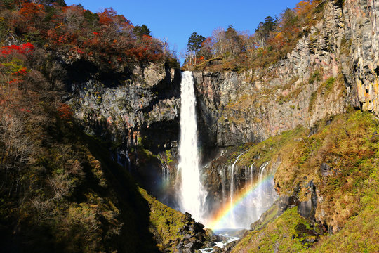 日本三大瀑布 Images – Browse 98 Stock Photos, Vectors, and Video