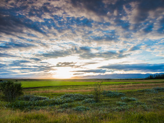 Obraz premium Colorful summer sunset in Iceland, Europe.