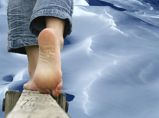 marche pieds nus - neige