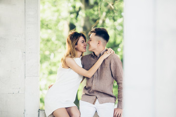 Naklejka premium man and woman in the park