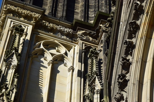 Blendma&szlig;werk am K&ouml;lner Dom
