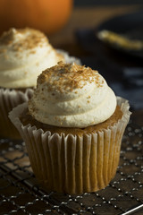 Sweet Homemade Pumpkin Spice Cupcakes