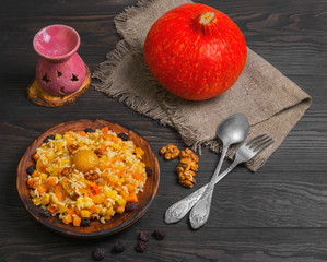 Pumpkin risotto with raisins