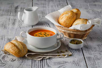 Homemade Autumn Butternut Squash Soup with Bread