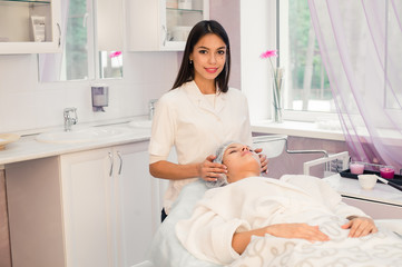 Woman cosmetologist to work in beauty salon