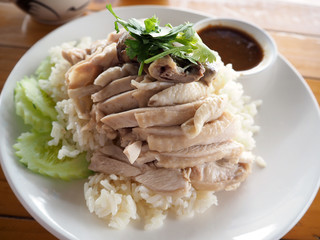 Chicken Steamed with rice, Thai name is 