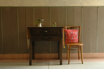 vintage sweet wooden chairs