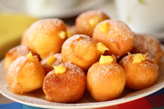 Dolci di Carnevale - Frittole con crema