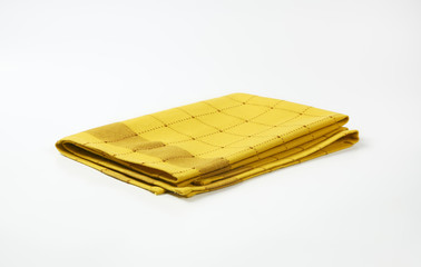 checkered dish towel