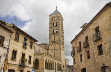 Fototapeta na wymiar San Esteban Church in Segovia, Spain
