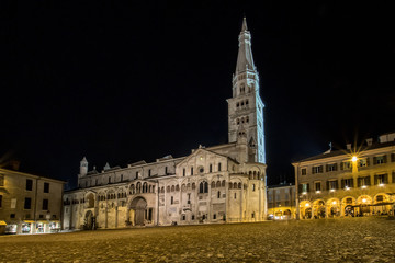 Fototapeta na wymiar Piazza Grande - Modena, Italy