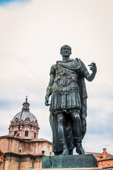 Statue de Jules César 