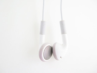 auriculares blancos