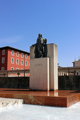 Monumento a Francisco de Goya en la plaza del Pilar, Zaragoza (España)