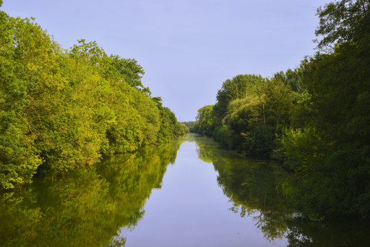 Rigole de la Garette,  d&eacute;partement de la Charente-Maritime en r&eacute;gion Nouvelle-Aquitaine, France