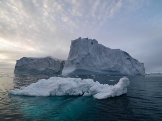 Fototapeta na wymiar Icebergs are on the arctic ocean