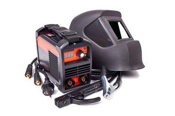 Mask and welding machine