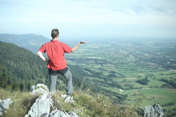 Bergwanderer mit Textfreiraum