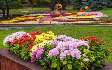 UKRAINE, KIEV: on Spivoche Pole, an exhibition of flowers 