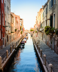 Fototapeta na wymiar Water canal in Venice