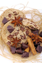 Biscotti anice stellato , cannella e cioccolato