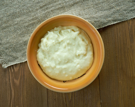 Rommegraut Norwegian porridge
