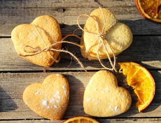 Christmas cookis and dried oranges