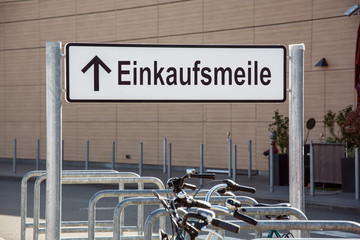 Obraz premium Schild 171 - Einkaufsmeile