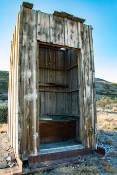 An outdoor toilet in the middle of nowhere, Greenland
