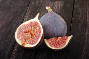 figs on wooden background