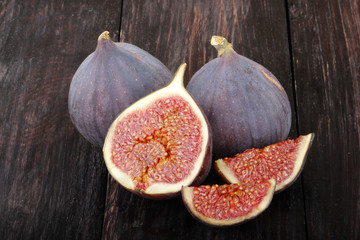 figs on wooden background