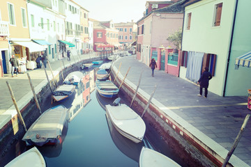 Fototapeta na wymiar colorful canal in Burano in vintage tone