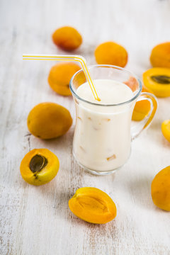 Apricot smoothie and ripe apricots