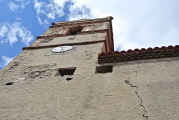 Tour d'église de village, Pyrénées, France