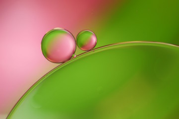 Oil and Water - green and pink (159)