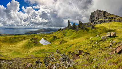 Fototapeta na wymiar Panoramic view of the rock formation The Old Man of Storr (Isle of Skye, Scotland)