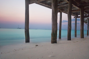 Plage de sable blanc de zanzibar