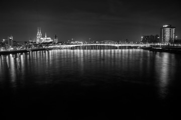 Köln Nacht Panorama 
